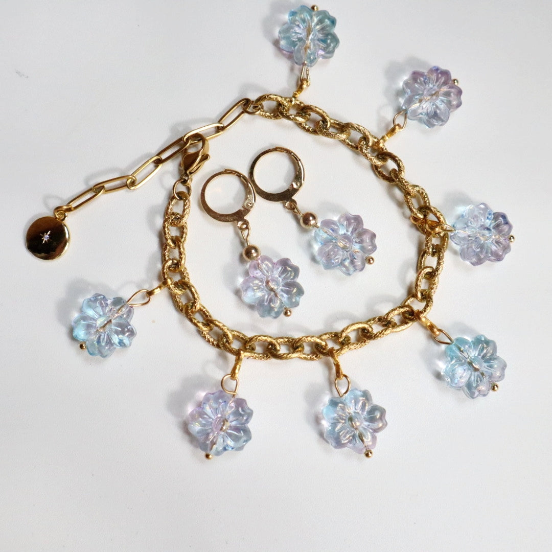 Blümchen-Armband & Ohrringe