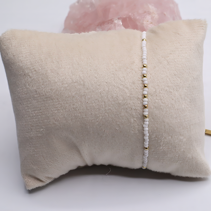 Feines Armband