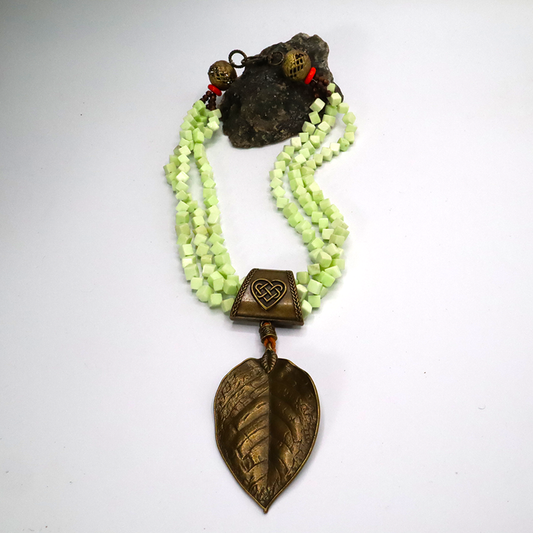 Jade Halskette