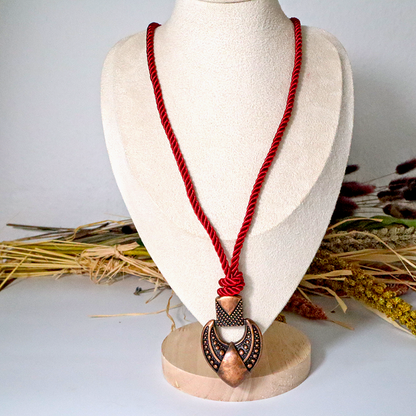 Kordelkette / Weinrot