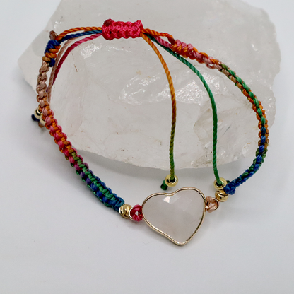 Kordelarmband mit Herz