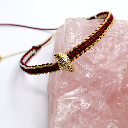 Weinrot Kordelarmband