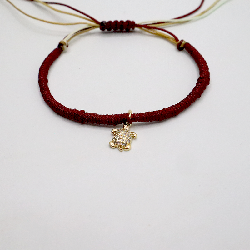 Weinrot Kordelarmband
