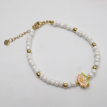 Weißes Armband