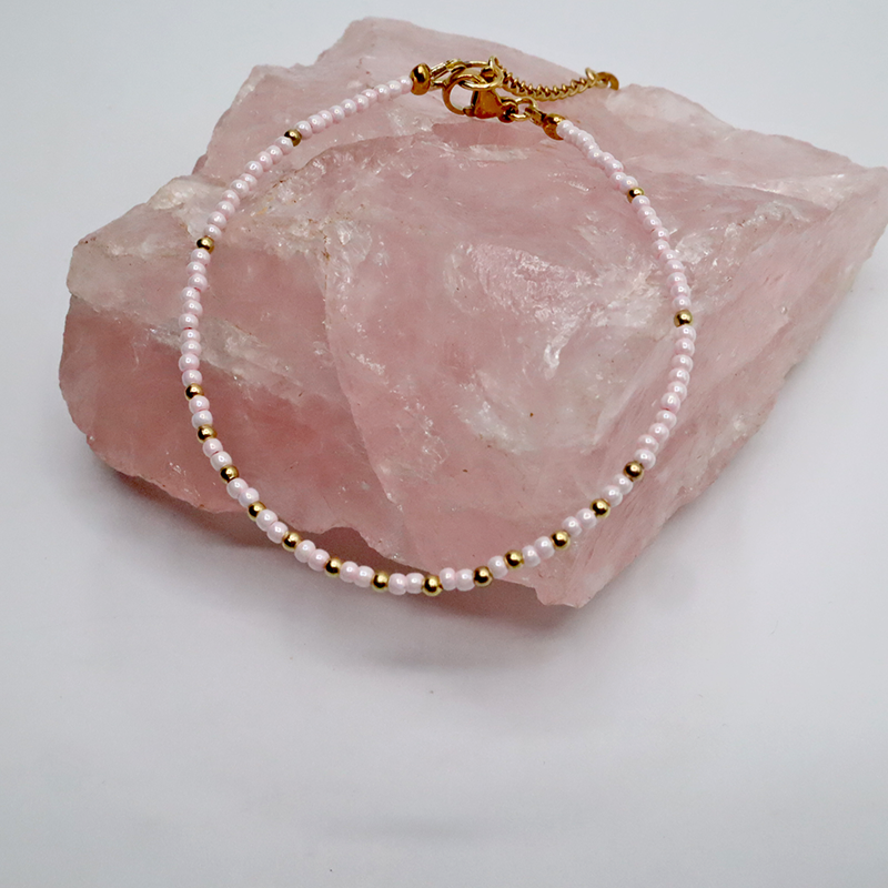 Feines Armband