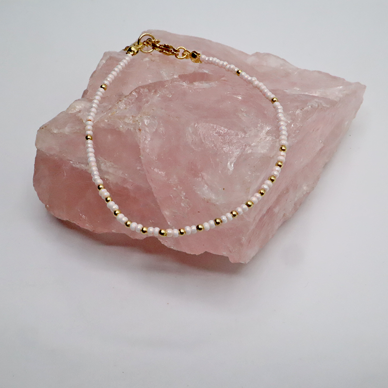 Feines Armband
