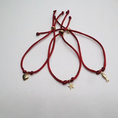 Rotes Kordelarmband