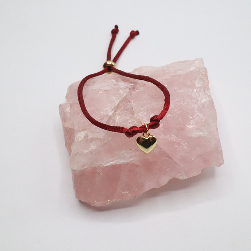 Rotes Kordelarmband